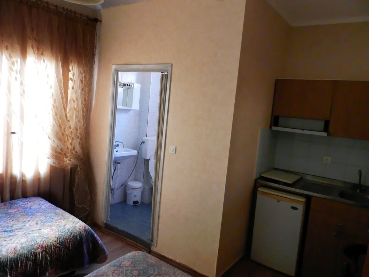 Akanthos Hotel Ierissós Esterno foto